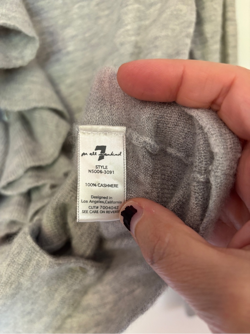 7 For All Mankind Cashmere Cardigan Size Medium Grey Ruffle Cottagecore Dainty - Picture 10 of 10